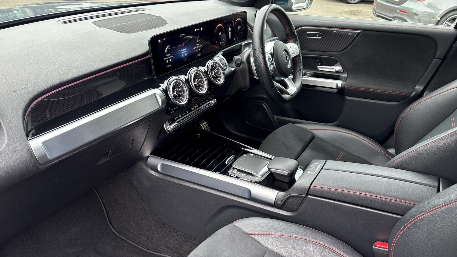 Used Mercedes-Benz GLB 2023 for sale - 76193779: Photo 9