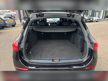 Used Mercedes-Benz C Class 2025 for sale - 78412730: Photo