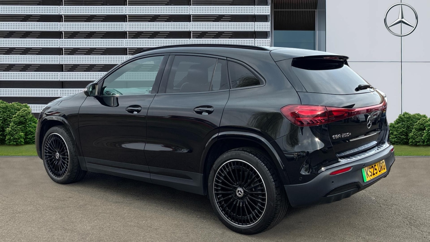 Used Mercedes-Benz EQA 2025 for sale - 78031404: Photo 2