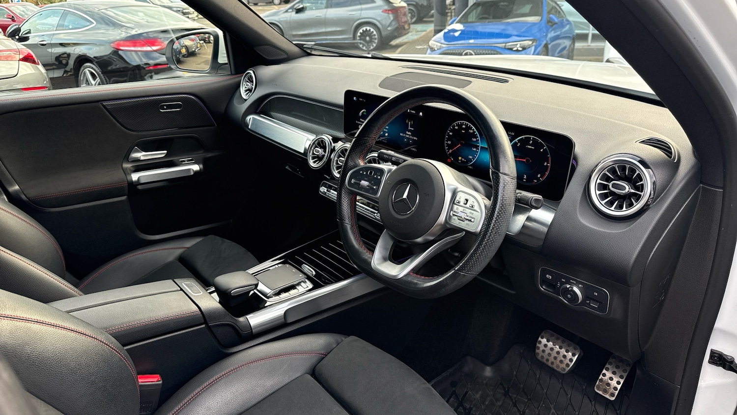 Used Mercedes-Benz GLB 2020 for sale - 76565366: Photo 11