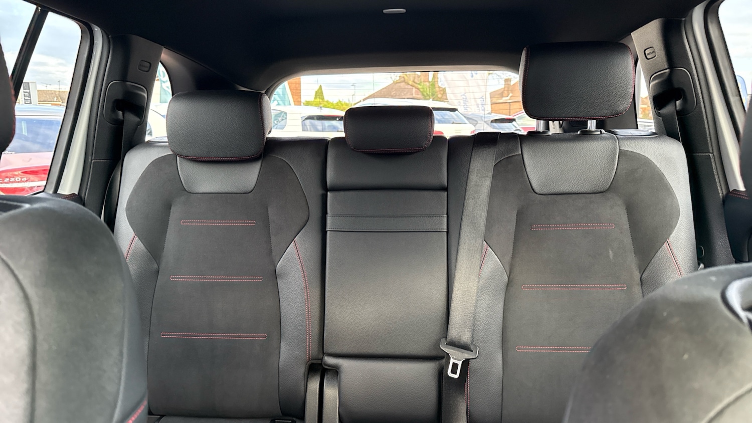 Used Mercedes-Benz GLB 2020 for sale - 76565366: Photo 15