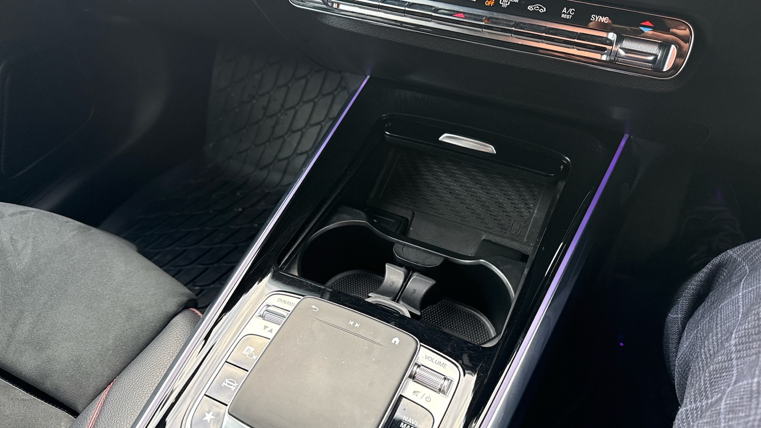 Used Mercedes-Benz GLB 2020 for sale - 76565366: Photo 25