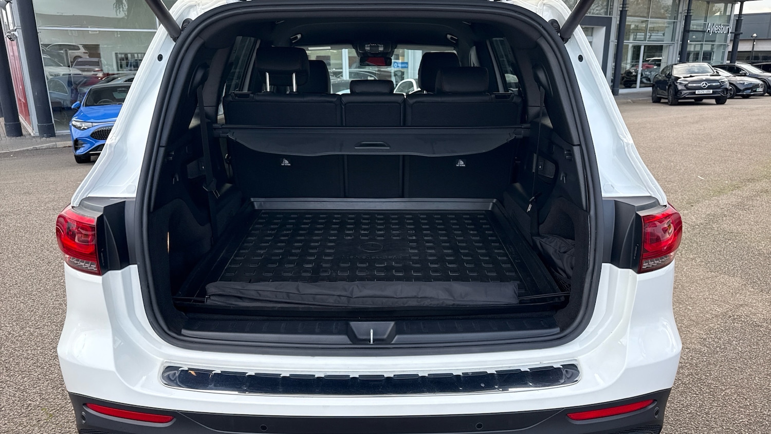 Used Mercedes-Benz GLB 2020 for sale - 76565366: Photo 4