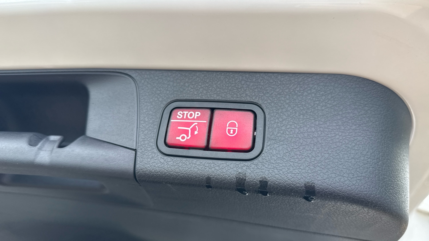 Used Mercedes-Benz GLB 2020 for sale - 76565366: Photo 43