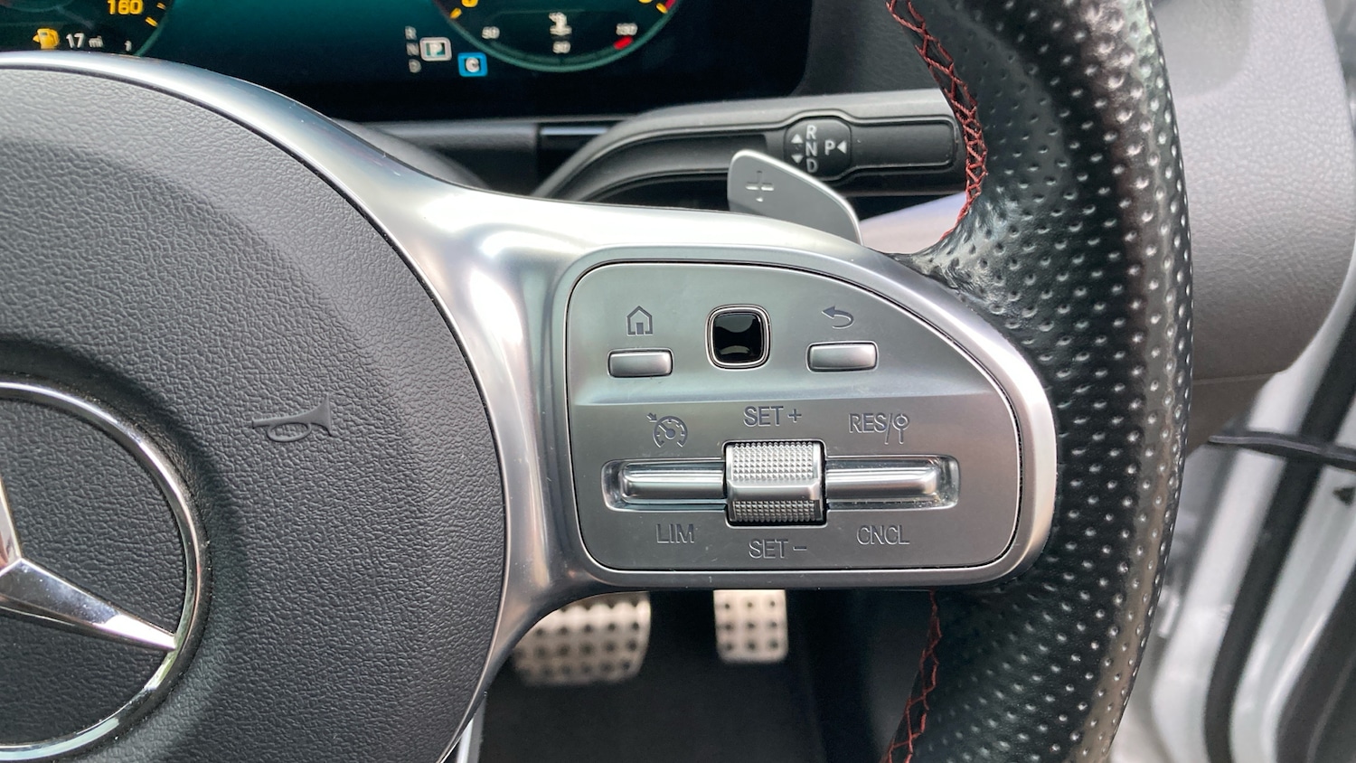 Used Mercedes-Benz GLA 2021 for sale - 77664854: Photo 33