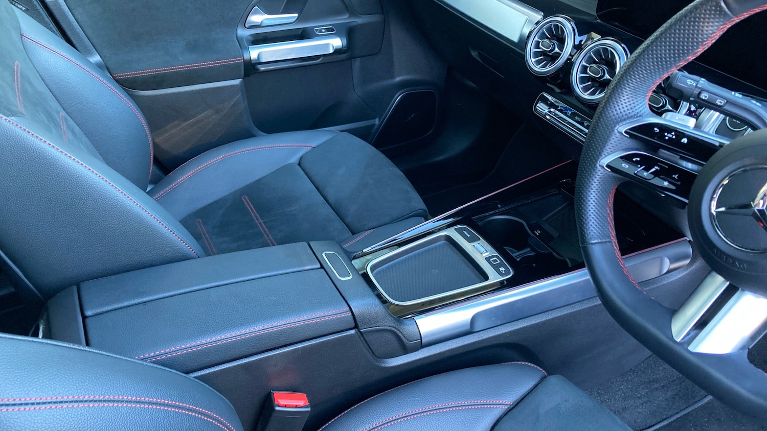 Used Mercedes-Benz EQB 2025 for sale - 76687071: Photo 14