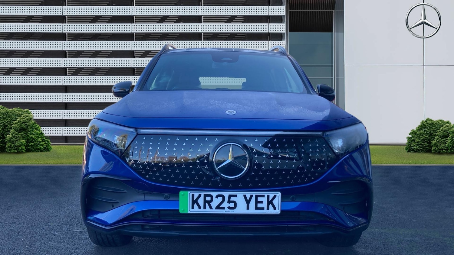 Used Mercedes-Benz EQB 2025 for sale - 76687071: Photo 3