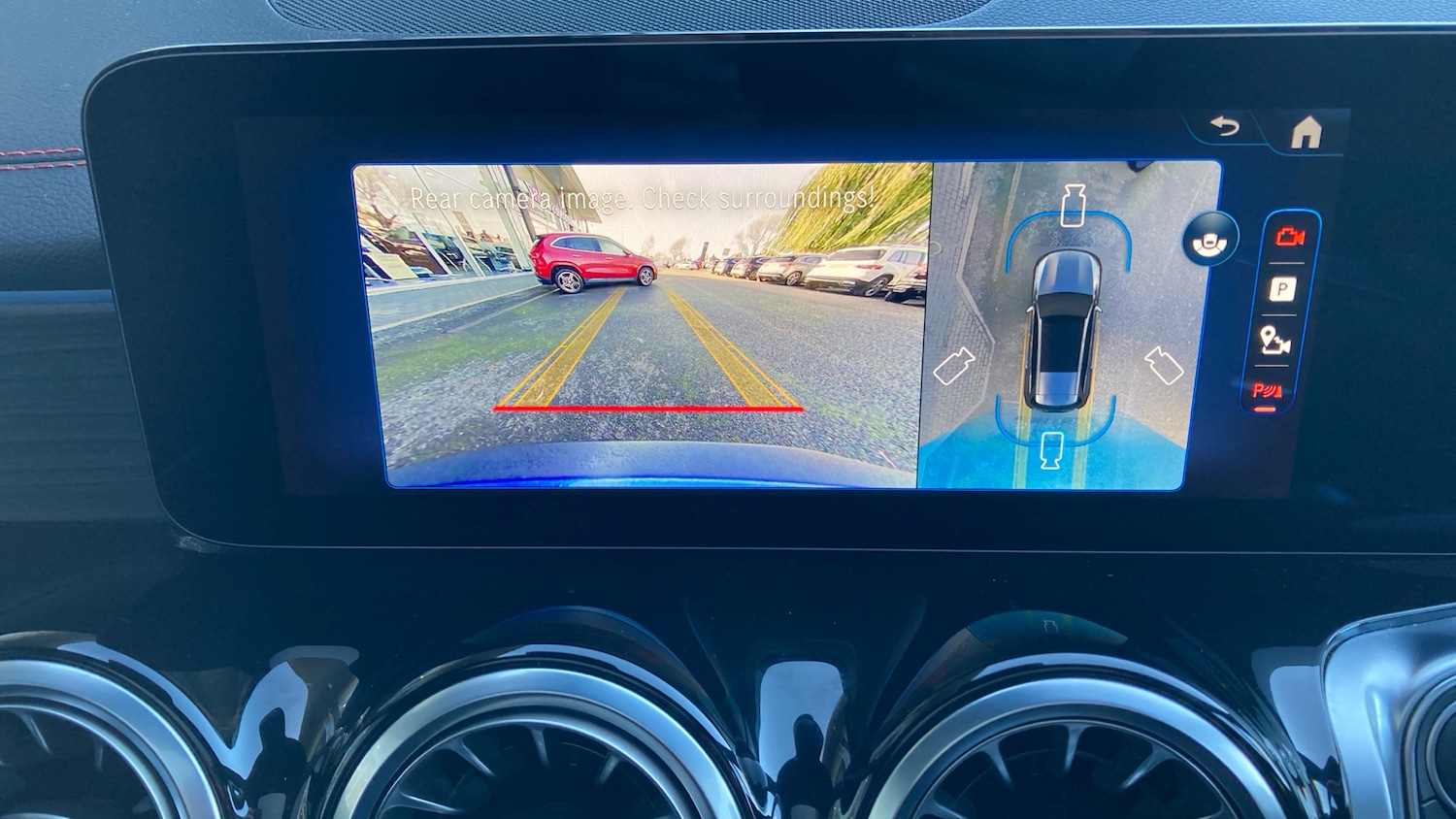 Used Mercedes-Benz EQB 2025 for sale - 76687071: Photo 32