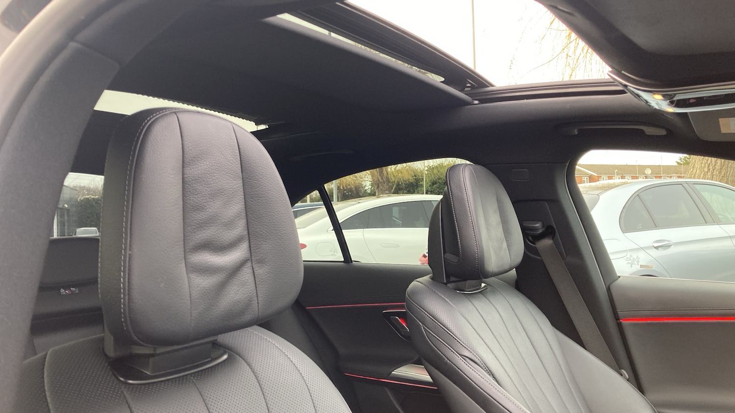 Used Mercedes-Benz E Class 2024 for sale - 77700885: Photo 37