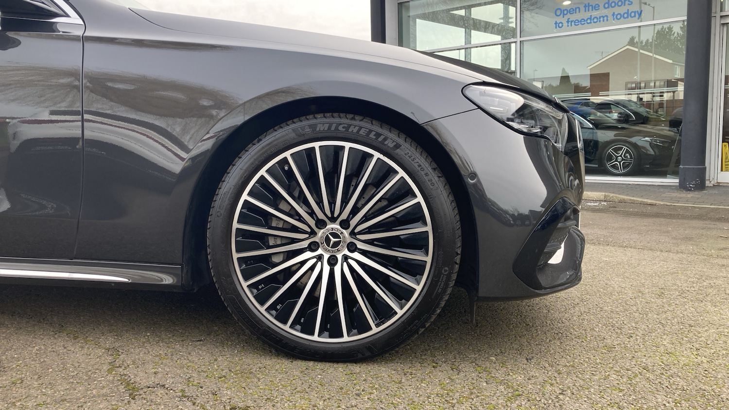 Used Mercedes-Benz E Class 2024 for sale - 77700885: Photo 7