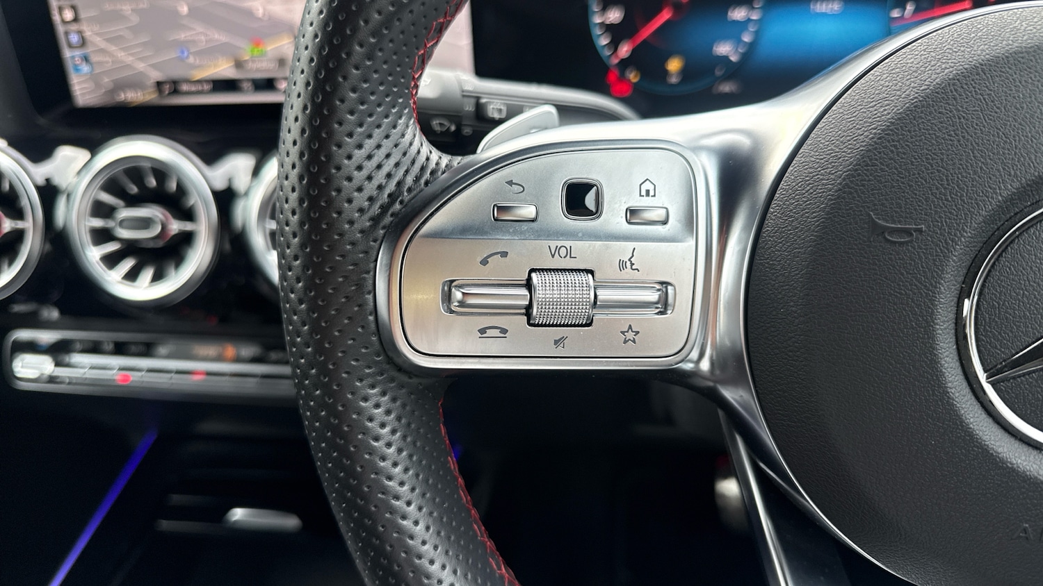 Used Mercedes-Benz GLA 2023 for sale - 77531769: Photo 21