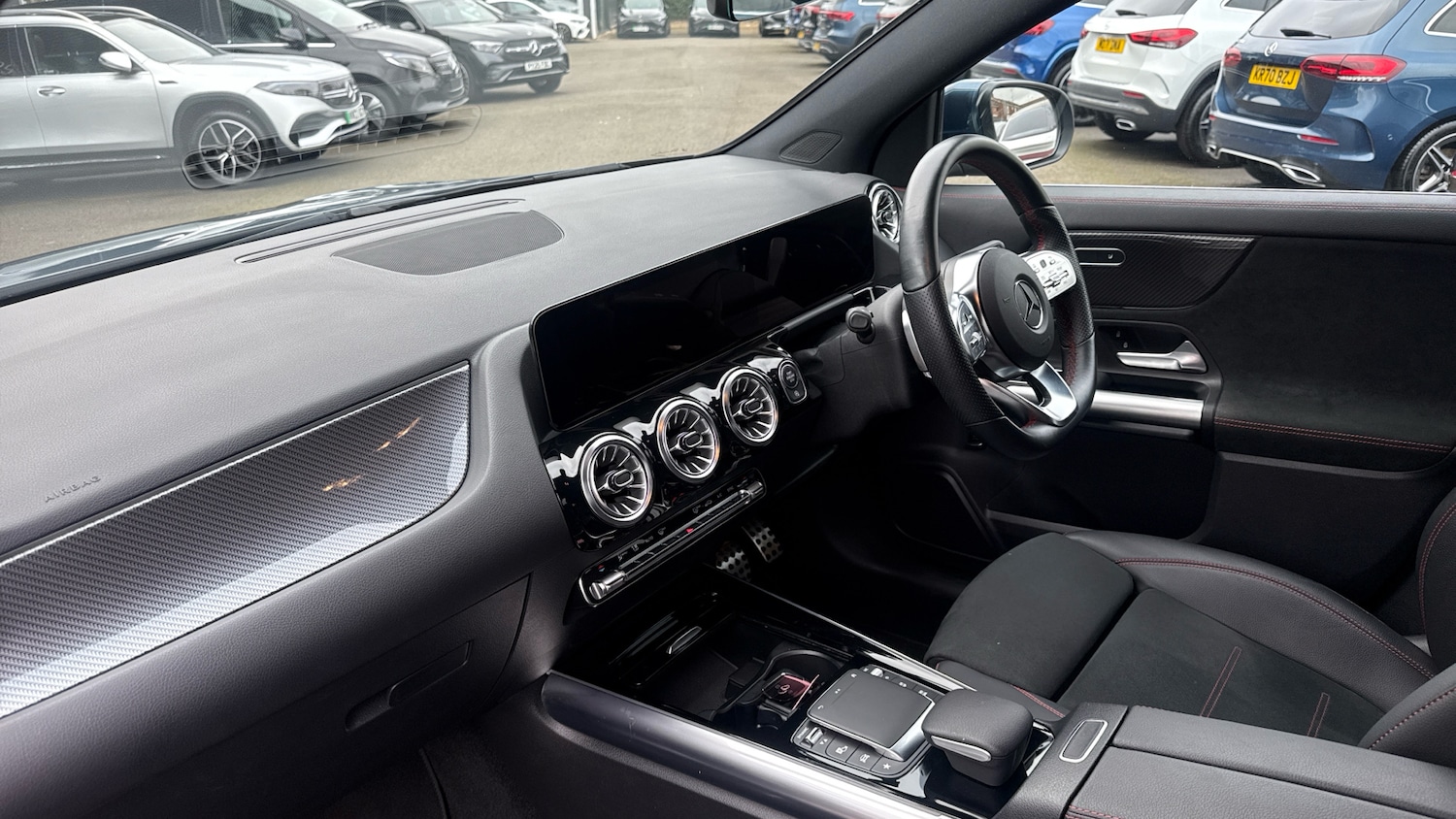 Used Mercedes-Benz GLA 2023 for sale - 77531769: Photo 9