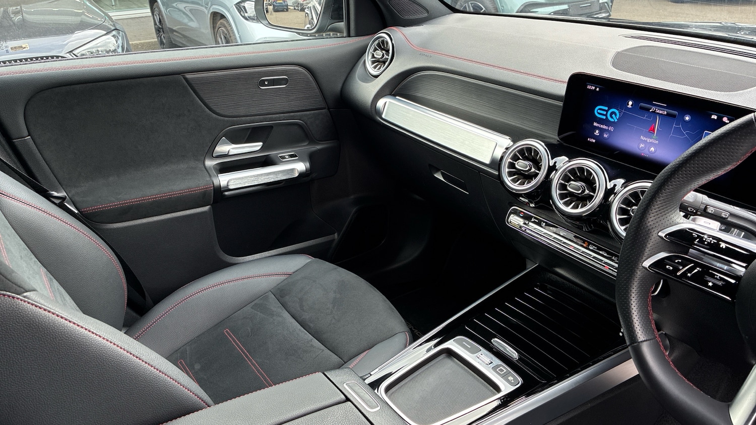 Used Mercedes-Benz EQB 2025 for sale - 78031405: Photo 14