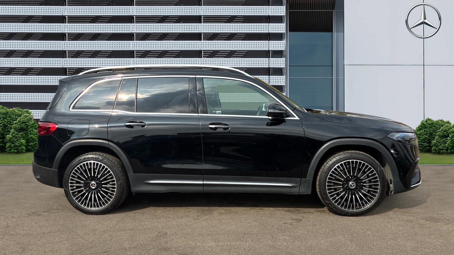 Used Mercedes-Benz EQB 2025 for sale - 78031405: Photo 5