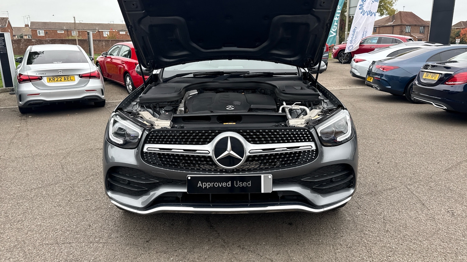 Used Mercedes-Benz GLC 2019 for sale - 76263189: Photo 8