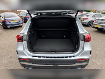Used Mercedes-Benz GLA 2025 for sale - 79366117: Photo