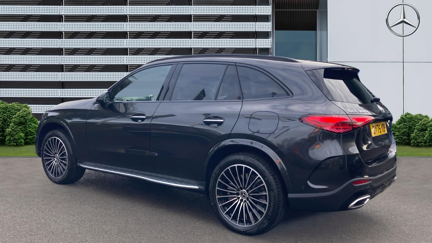 Used Mercedes-Benz GLC 2025 for sale - 77730773: Photo 2