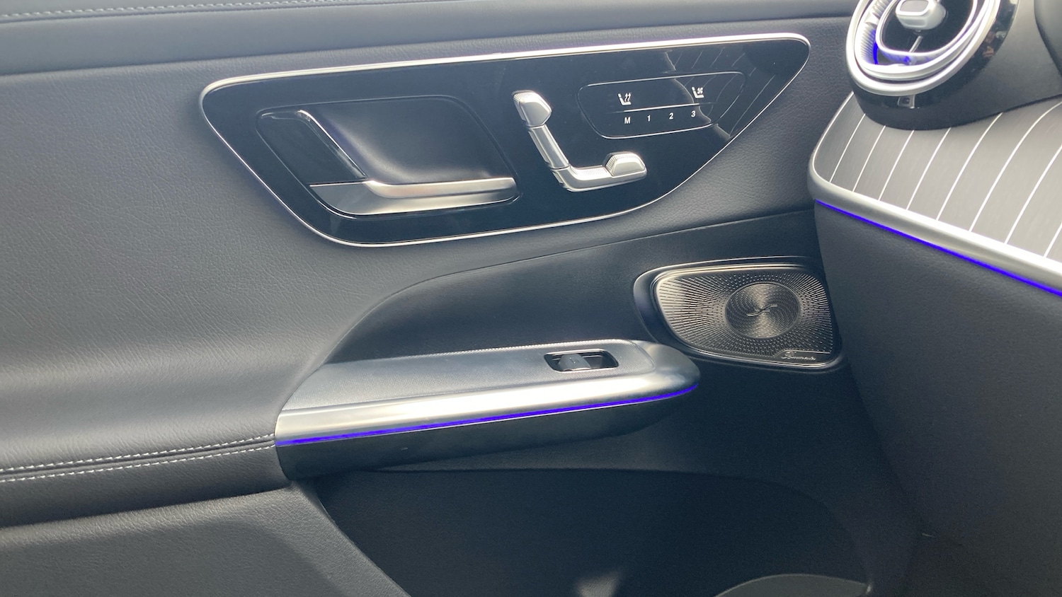 Used Mercedes-Benz GLC 2025 for sale - 77730773: Photo 44