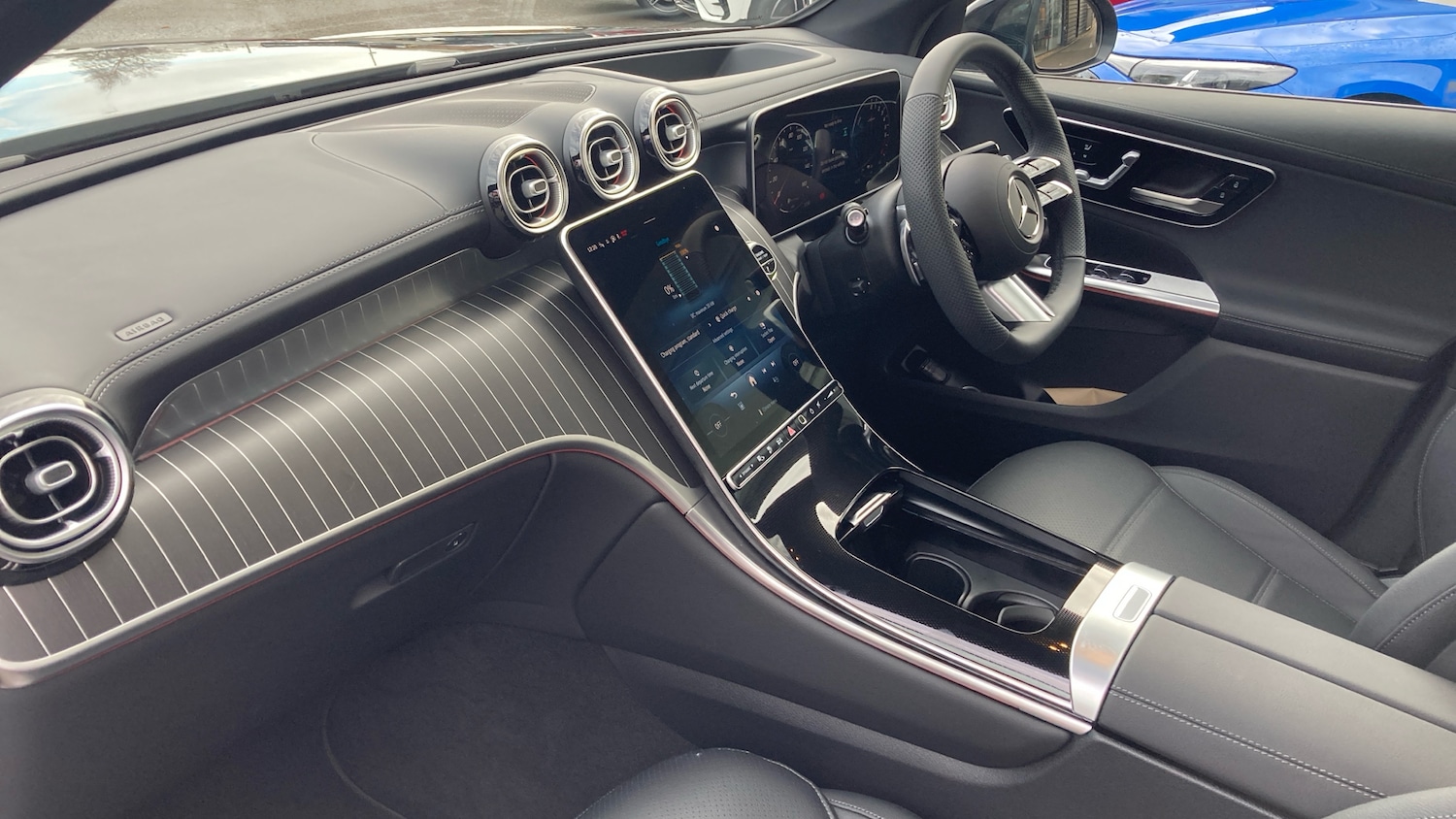 Used Mercedes-Benz GLC 2025 for sale - 77730773: Photo 9