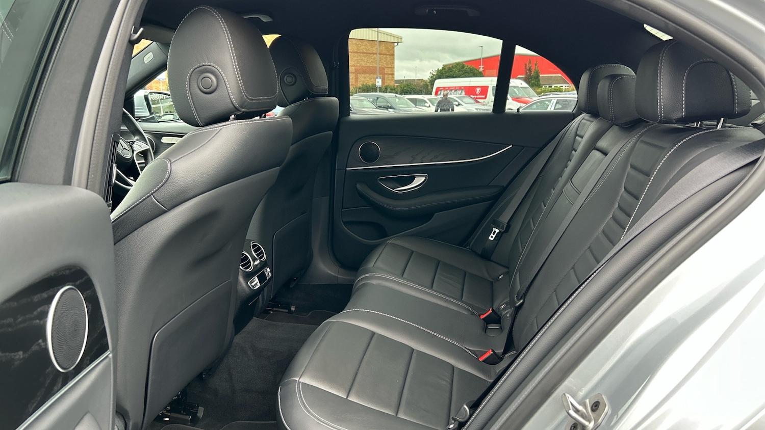 Used Mercedes-Benz E Class 2022 for sale - 77677023: Photo 16