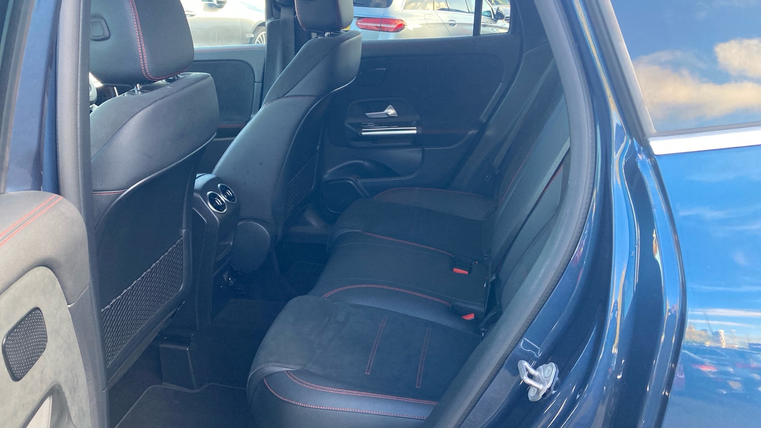 Used Mercedes-Benz GLA 2021 for sale - 77026032: Photo 16