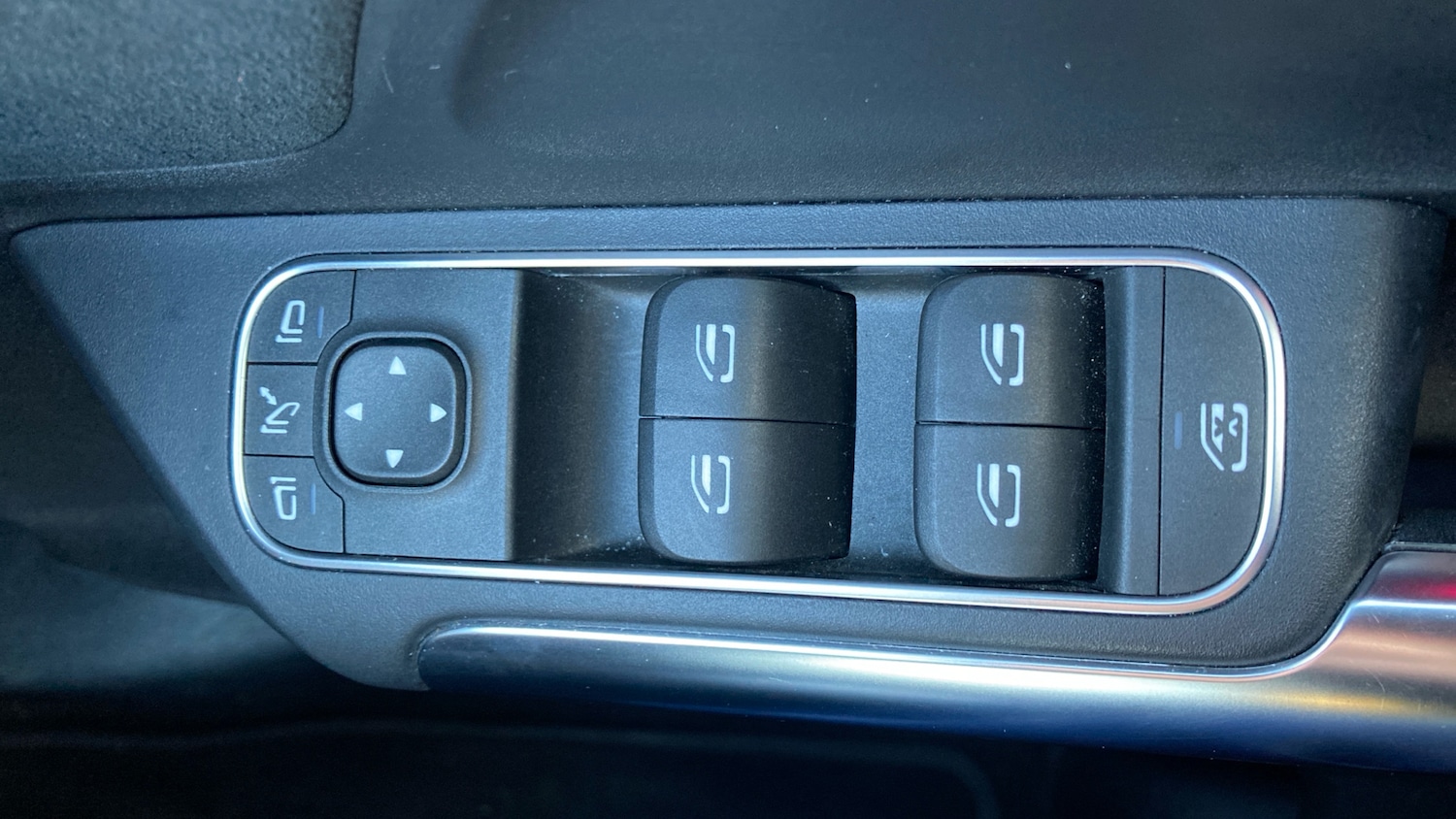 Used Mercedes-Benz GLA 2021 for sale - 77026032: Photo 26