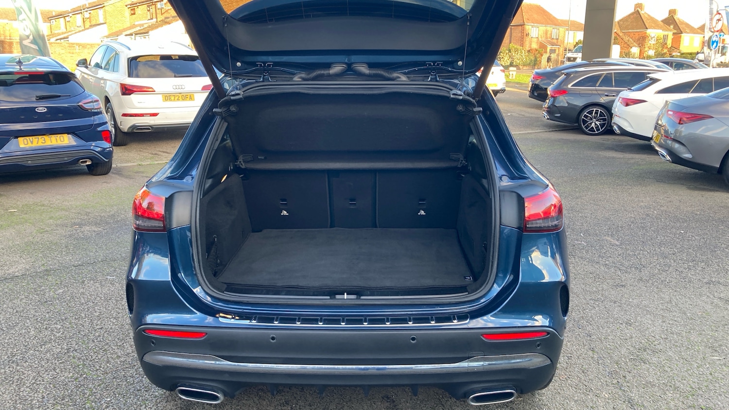 Used Mercedes-Benz GLA 2021 for sale - 77026032: Photo 4