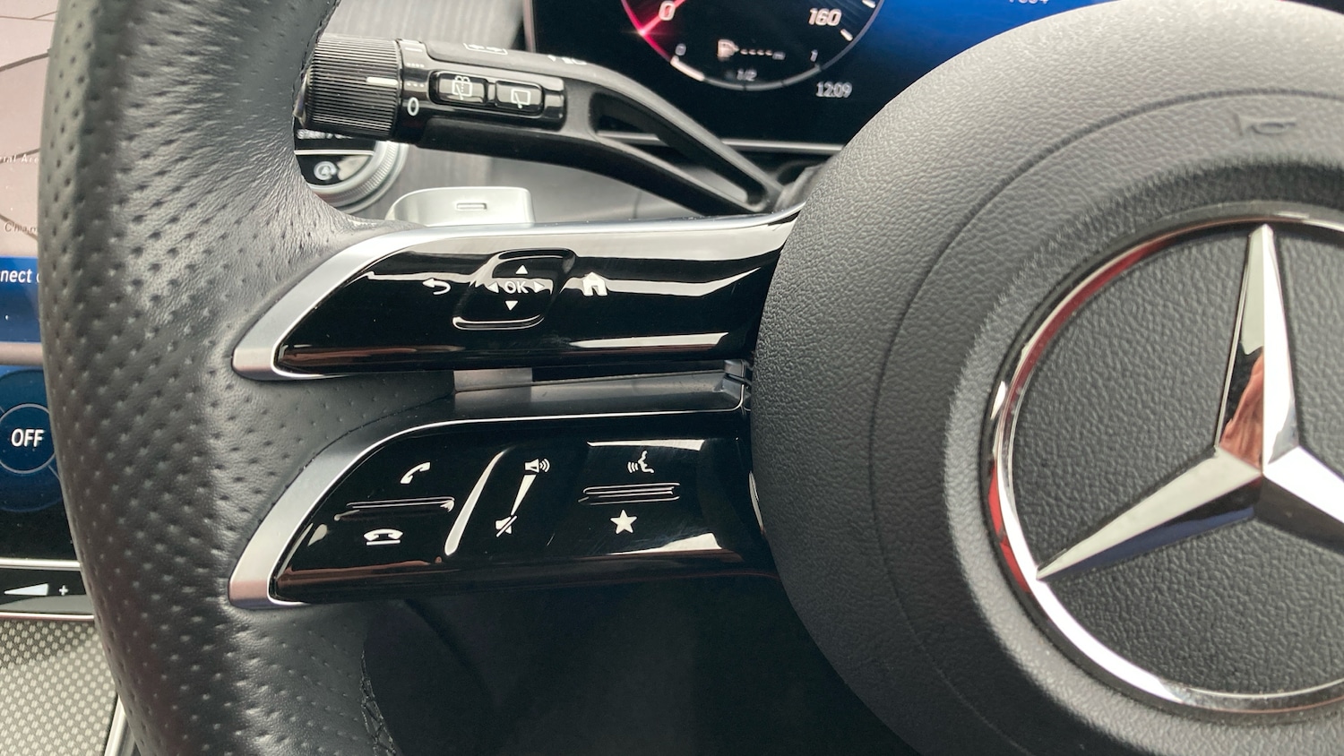 Used Mercedes-Benz GLC 2024 for sale - 77337526: Photo 21