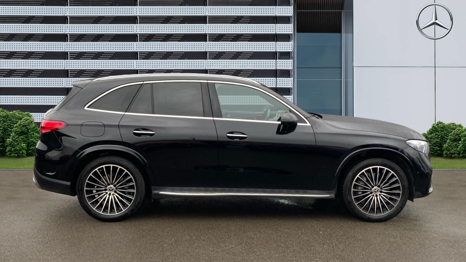 Used Mercedes-Benz GLC 2024 for sale - 77337526: Photo 5