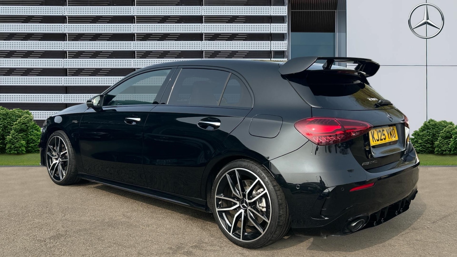 Used Mercedes-Benz A-Class 2025 for sale - 78064311: Photo 2