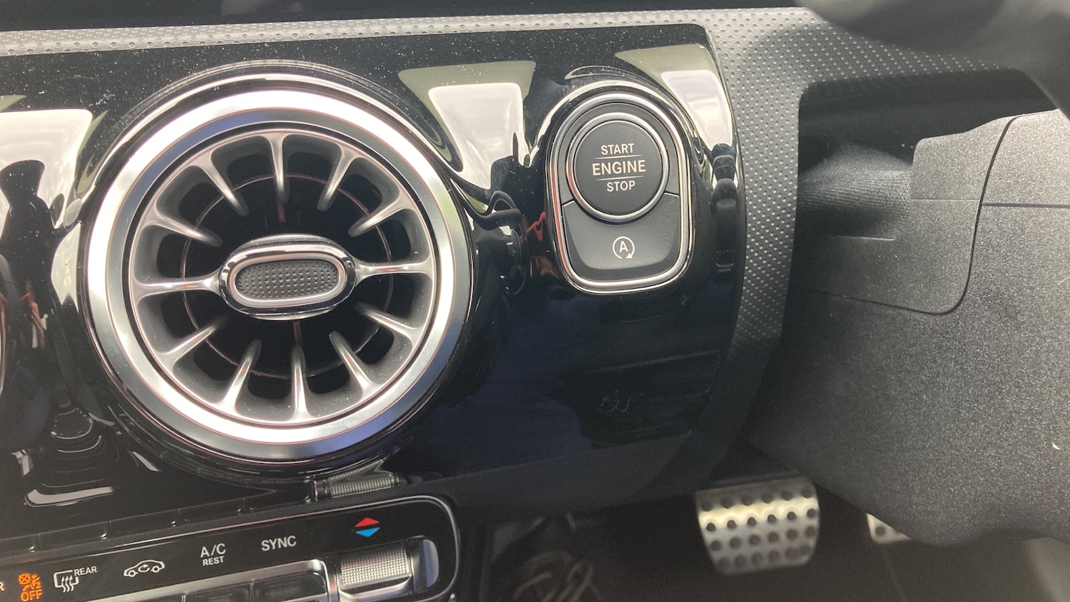 Used Mercedes-Benz CLA 2023 for sale - 76684761: Photo 24