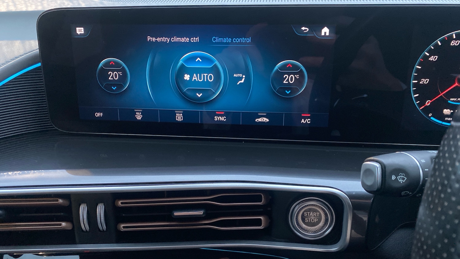 Used Mercedes-Benz EQC 2023 for sale - 76859063: Photo 30