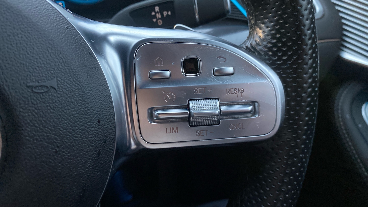 Used Mercedes-Benz EQC 2023 for sale - 76859063: Photo 32