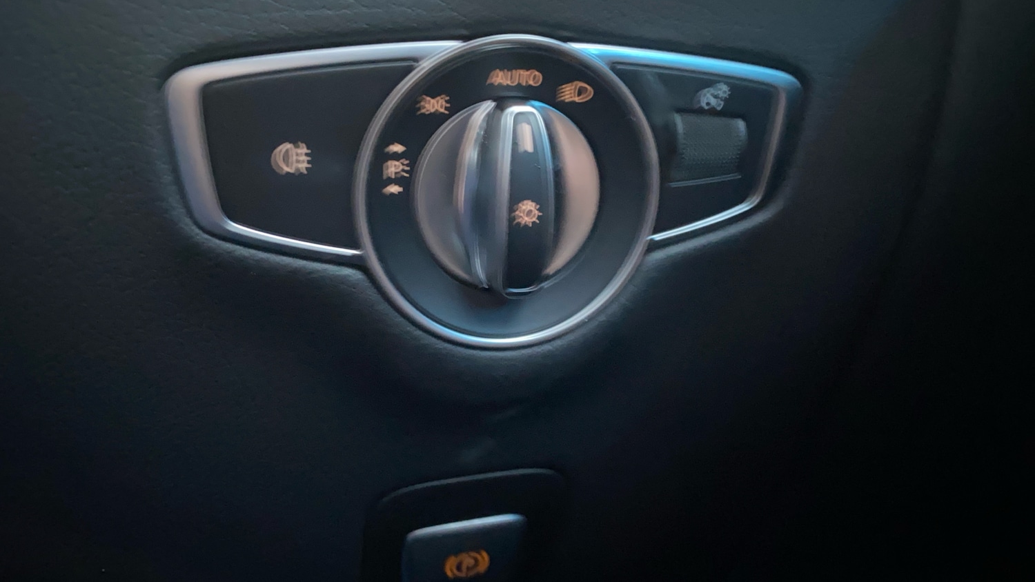 Used Mercedes-Benz EQC 2023 for sale - 76859063: Photo 34