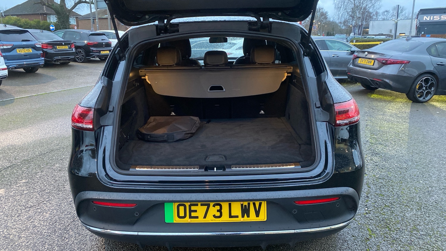 Used Mercedes-Benz EQC 2023 for sale - 76859063: Photo 4