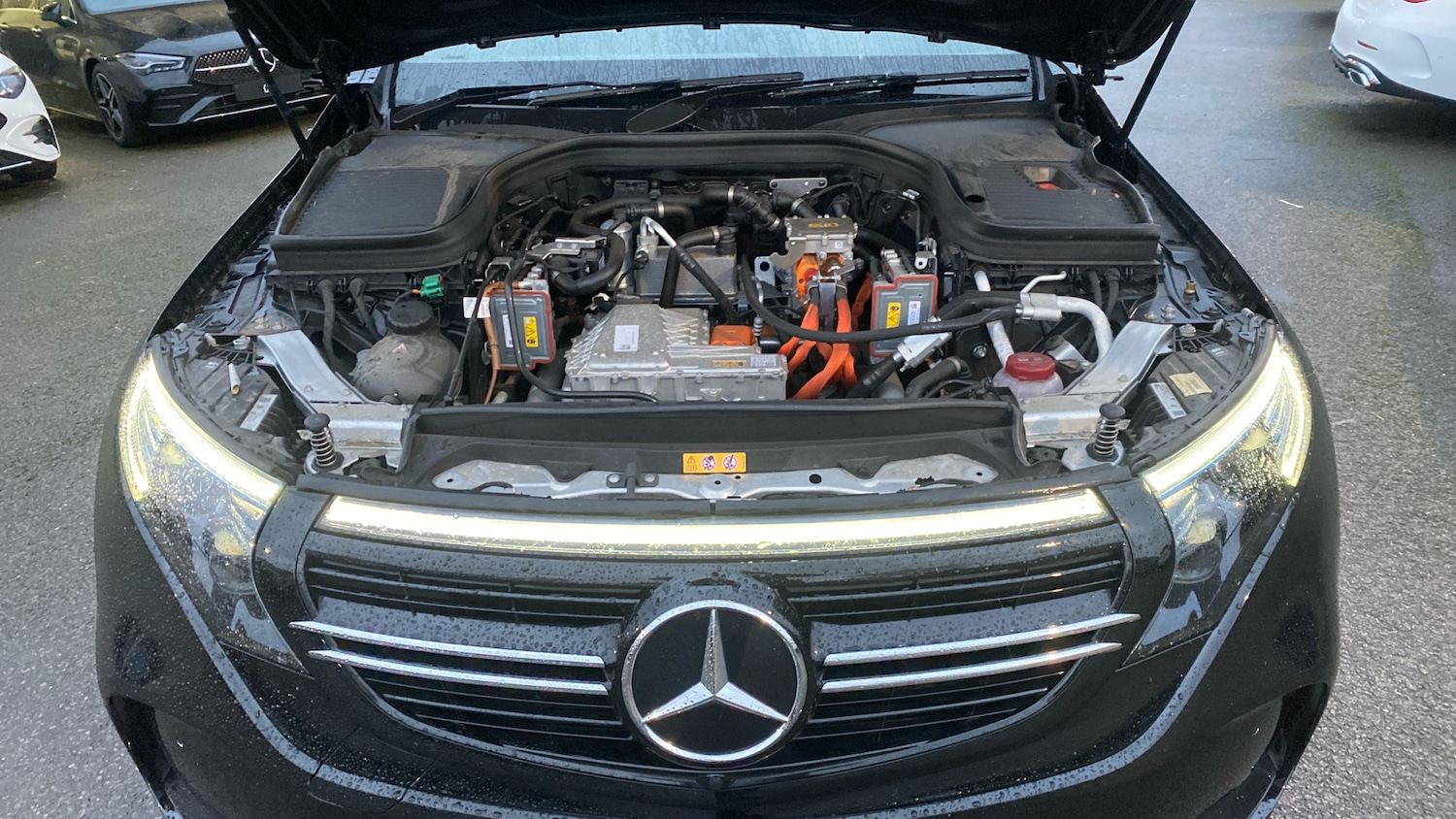 Used Mercedes-Benz EQC 2023 for sale - 76859063: Photo 8