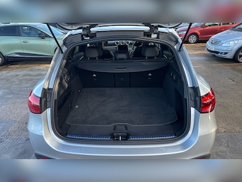 Used Mercedes-Benz GLC 2024 for sale - 78345714: Photo