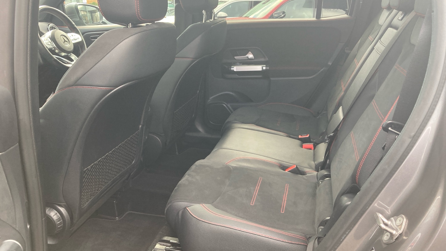 Used Mercedes-Benz GLB 2022 for sale - 76792852: Photo 16