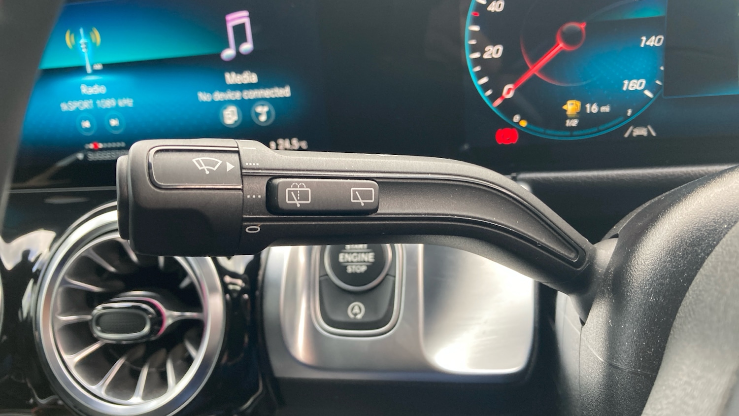 Used Mercedes-Benz GLB 2022 for sale - 76792852: Photo 29