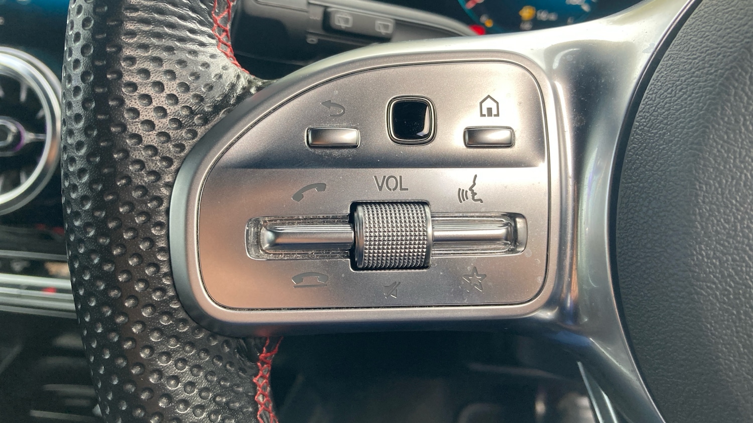 Used Mercedes-Benz GLB 2022 for sale - 76792852: Photo 30