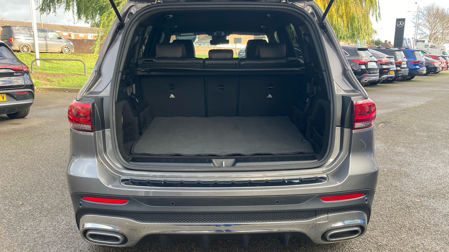 Used Mercedes-Benz GLB 2022 for sale - 76792852: Photo 4