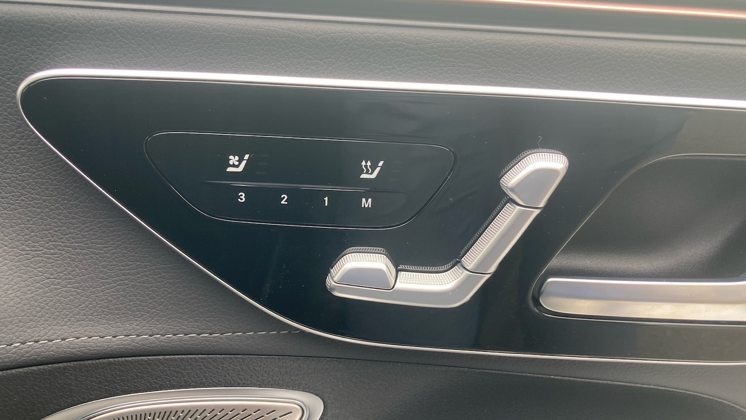 Used Mercedes-Benz EQA 2025 for sale - 77079482: Photo 32