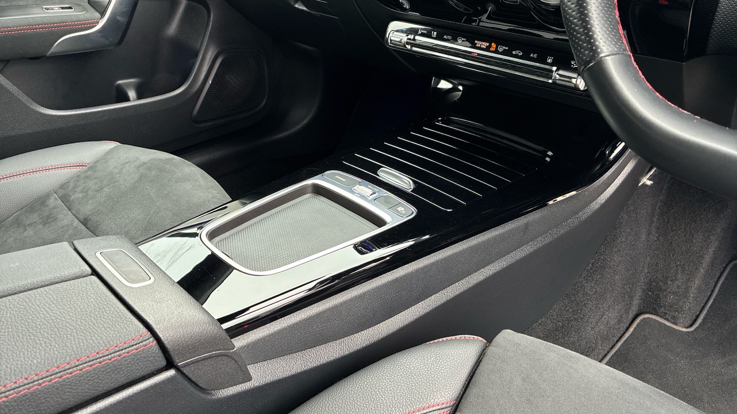 Used Mercedes-Benz CLA 2024 for sale - 77438127: Photo 13