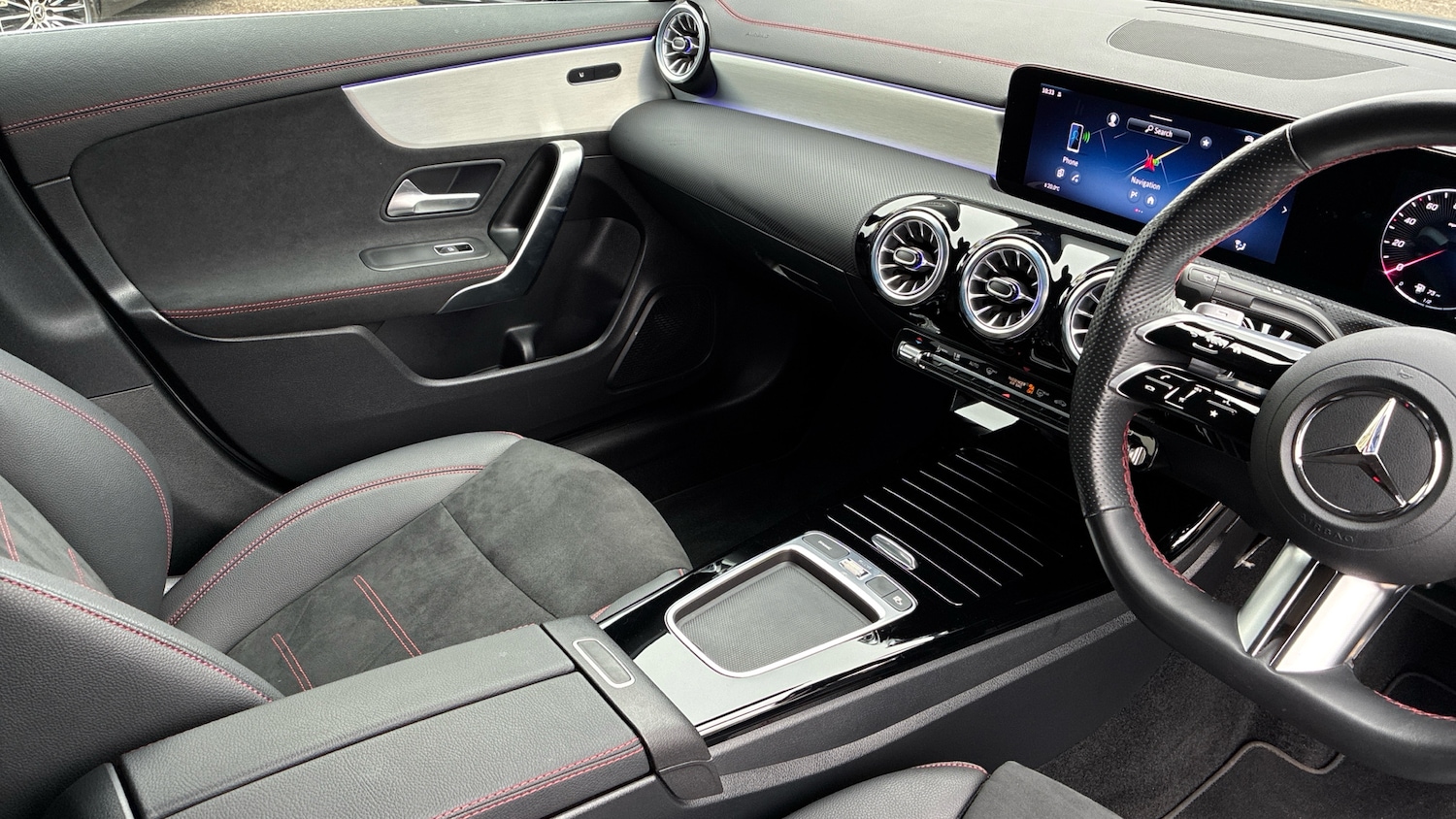 Used Mercedes-Benz CLA 2024 for sale - 77438127: Photo 14