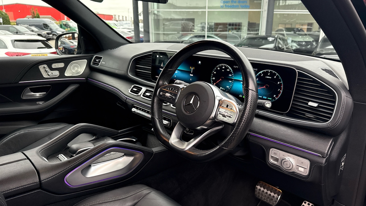 Used Mercedes-Benz GLE 2023 for sale - 76252575: Photo 11