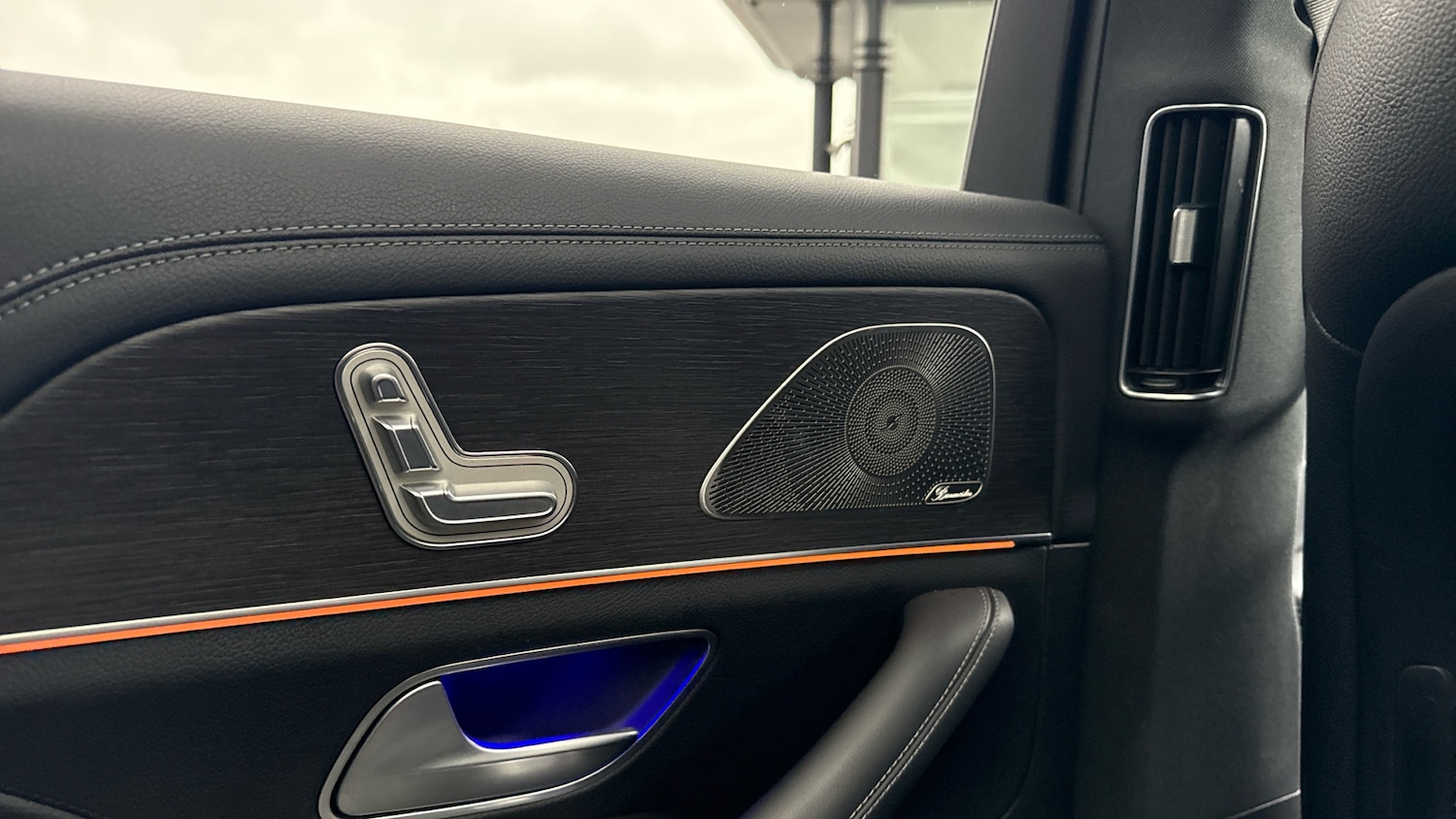 Used Mercedes-Benz GLE 2023 for sale - 76252575: Photo 33