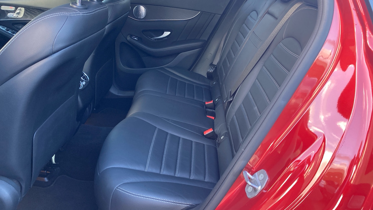 Used Mercedes-Benz GLC 2019 for sale - 76343881: Photo 16