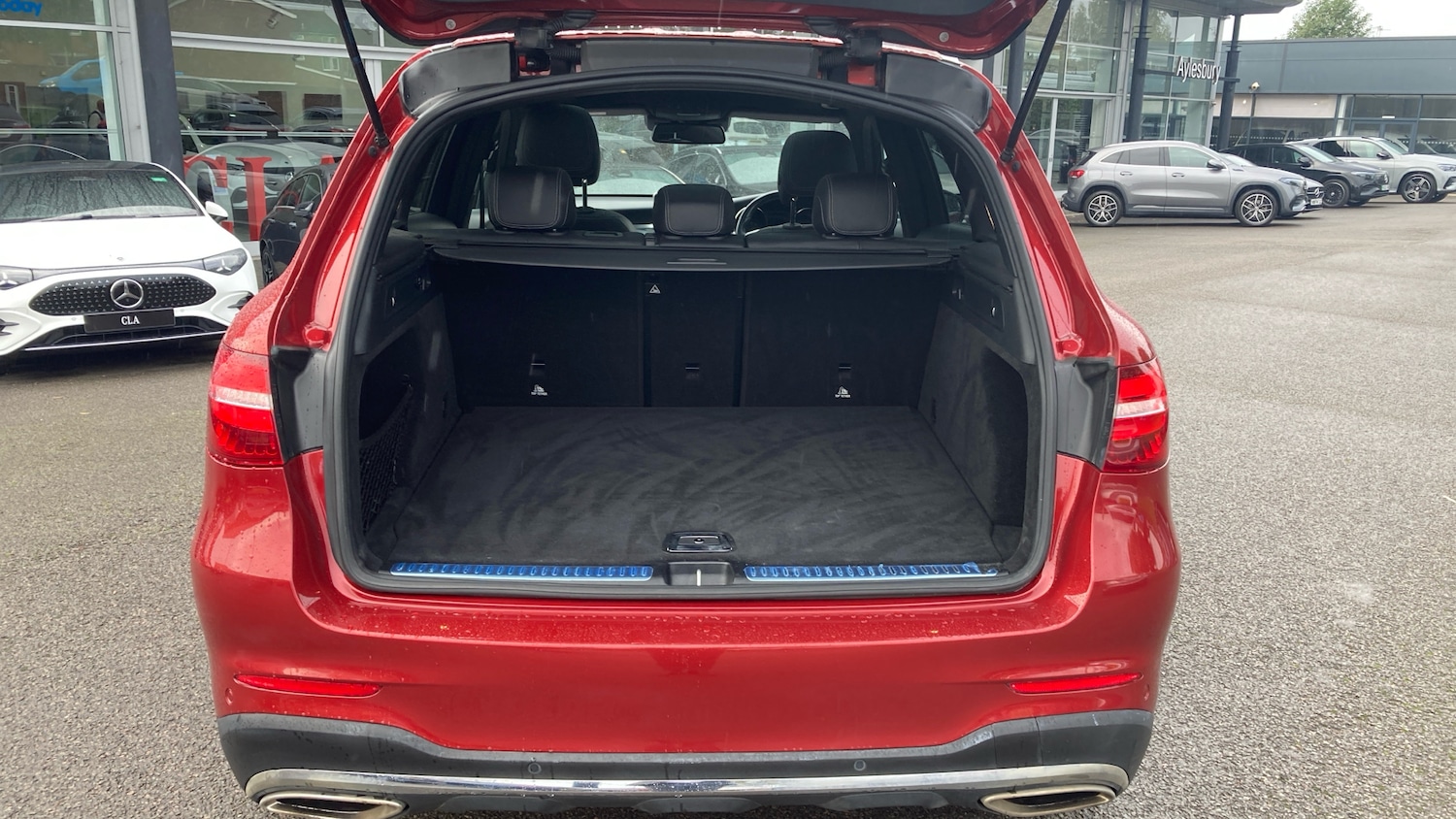 Used Mercedes-Benz GLC 2019 for sale - 76343881: Photo 4