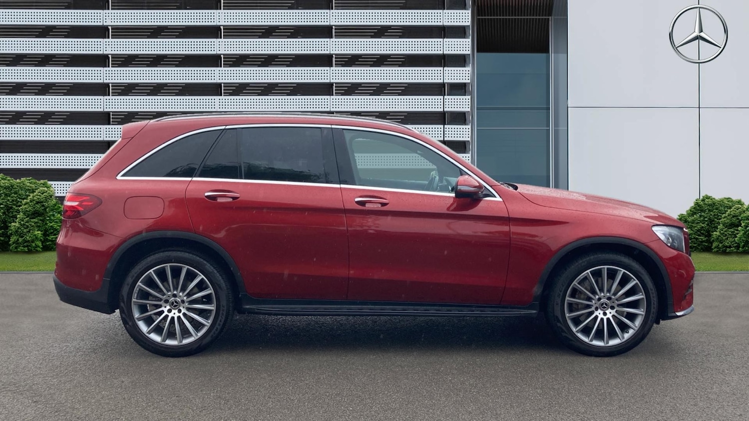 Used Mercedes-Benz GLC 2019 for sale - 76343881: Photo 5