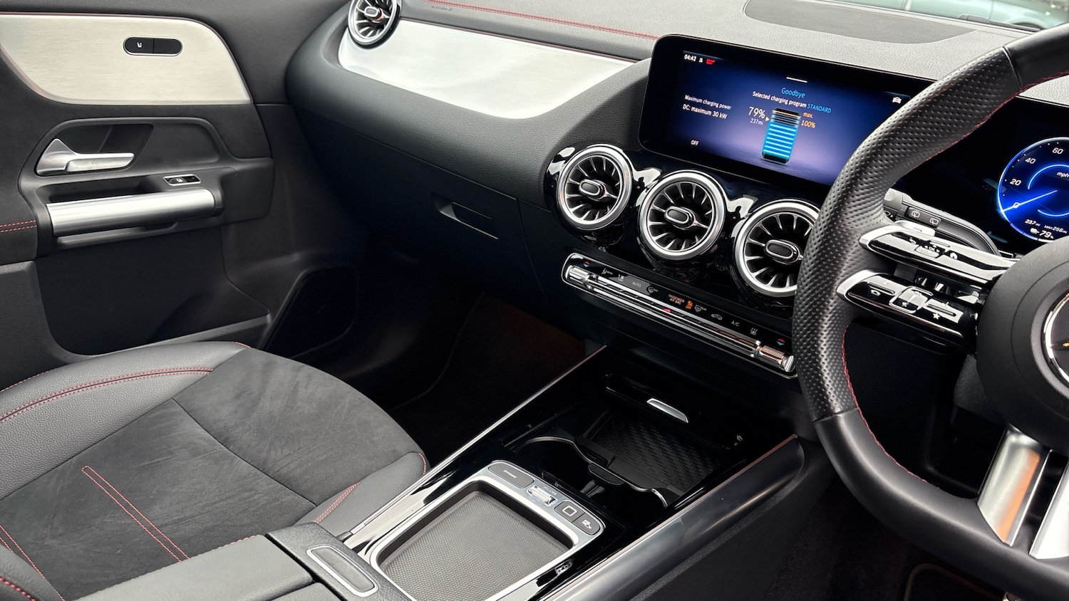 Used Mercedes-Benz EQA 2024 for sale - 76449223: Photo 14